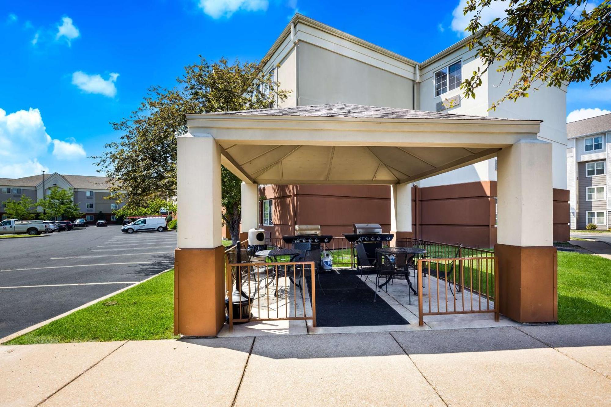 Sonesta Simply Suites St Louis Earth City Exterior foto
